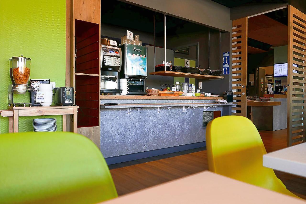 Hotel Ibis Budget Laval Bonchamp Les Laval Luaran gambar